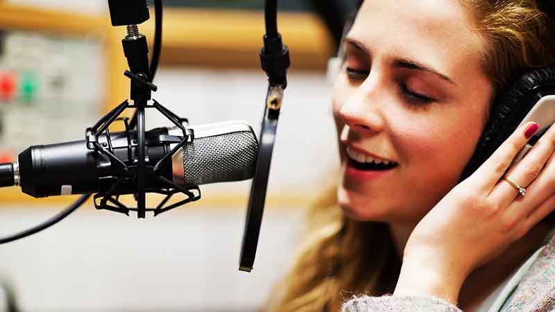 19 Best Microphones For Voice Acting Voice Overs In 2024 Microphone 